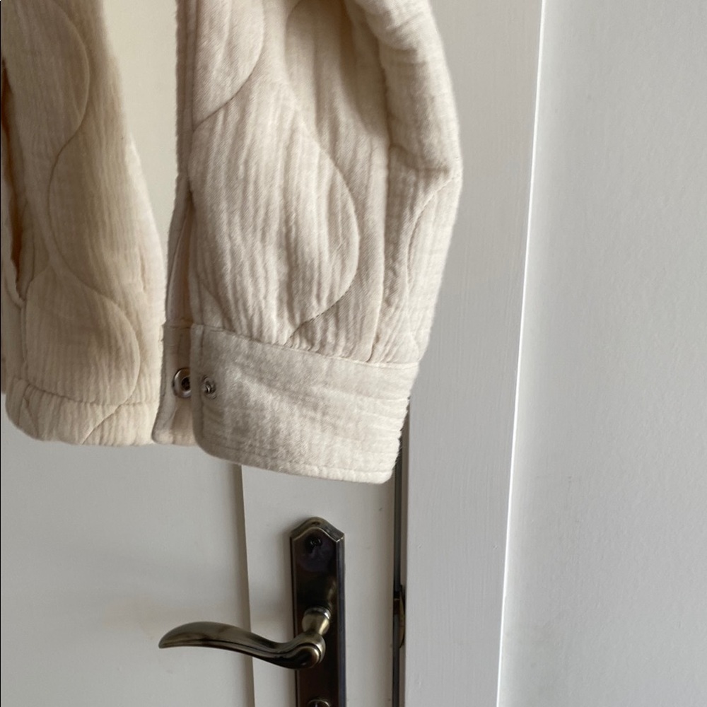 Cream Quilted Spring/Fall Jacket - Picture 4 of 5